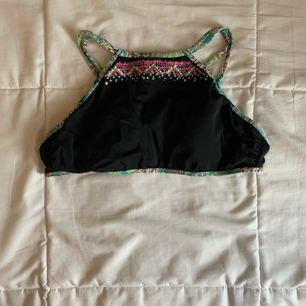 Halter neck bikini top